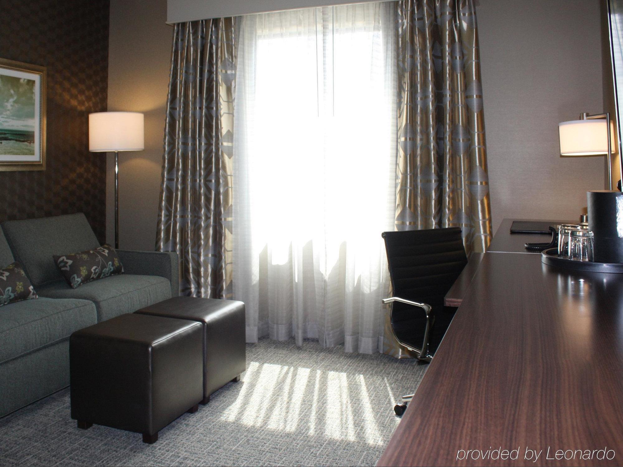 The Heritage Inn & Suites, Ascend Hotel Collection Гарден-Сіті Екстер'єр фото